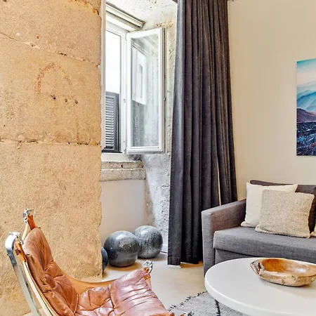 Architect Design Loft 18 Century Lissabon